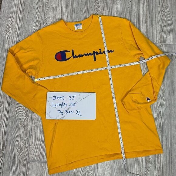 Vintage Champion Men's Size XL Yellow Long Sleeve Classic Logo T-Shirt Crewneck - Picture 8 of 8